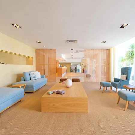 Malibu Foz - La Maison Younan