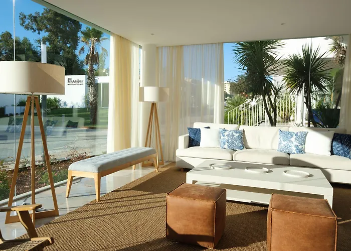 Malibu Foz - La Maison Younan 5* フィゲイラ・ダ・フォズ