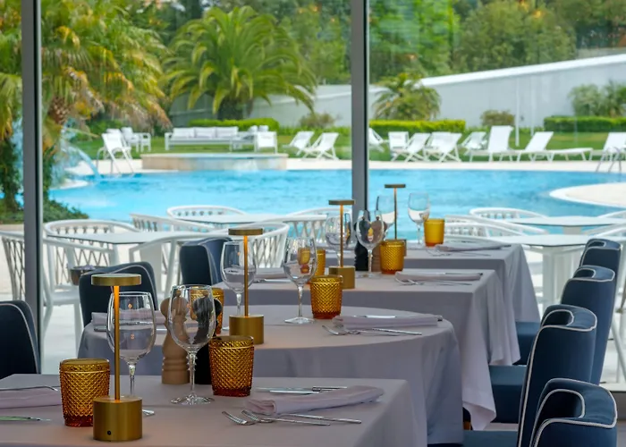 Malibu Foz - La Maison Younan 5*