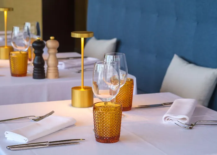 Malibu Foz - La Maison Younan