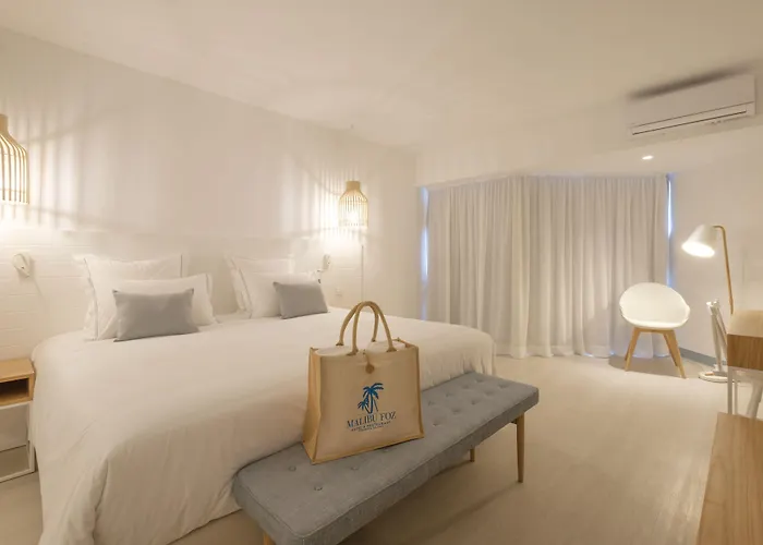 ホテル Malibu Foz - La Maison Younan 5*