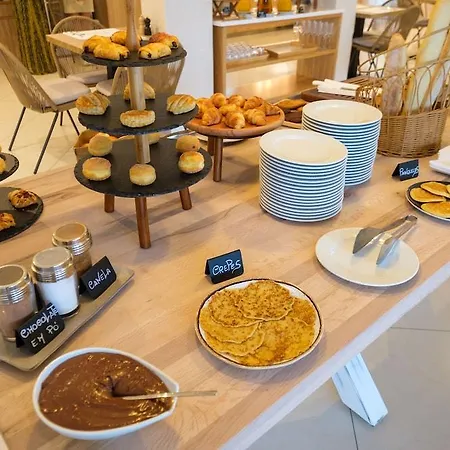 Hotel Malibu Foz - La Maison Younan