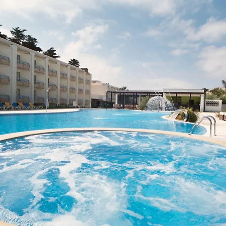 Hotel Malibu Foz - La Maison Younan