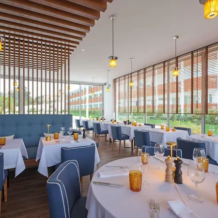 Hotel Malibu Foz - La Maison Younan