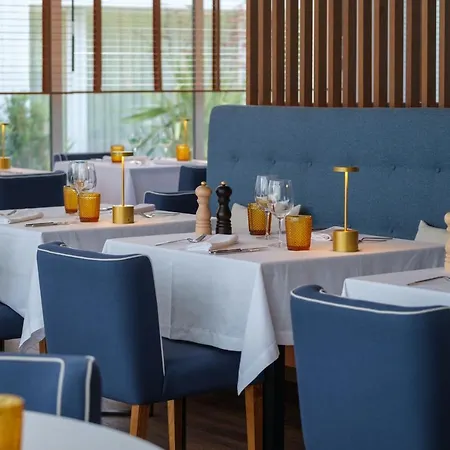 Malibu Foz - La Maison Younan Hotel