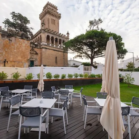 Malibu Foz - La Maison Younan