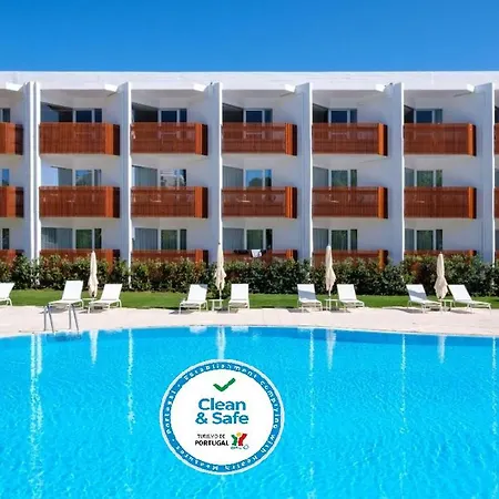 Malibu Foz - La Maison Younan Hotel