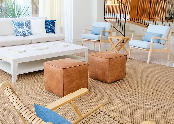 Hotel Malibu Foz - La Maison Younan