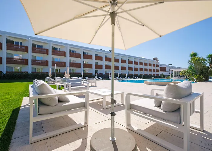 Hotel Malibu Foz - La Maison Younan