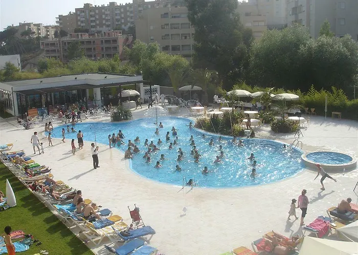 Malibu Foz - La Maison Younan Hotel